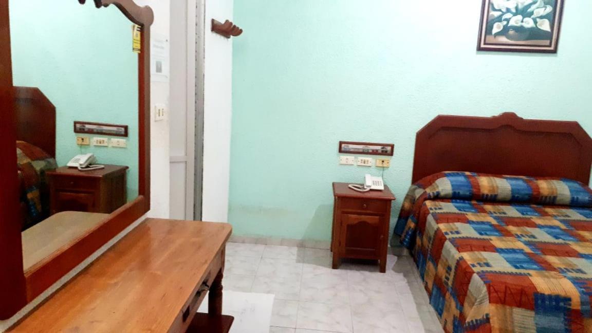 Hotel Azteca Tabasco Вильяэрмоса Экстерьер фото